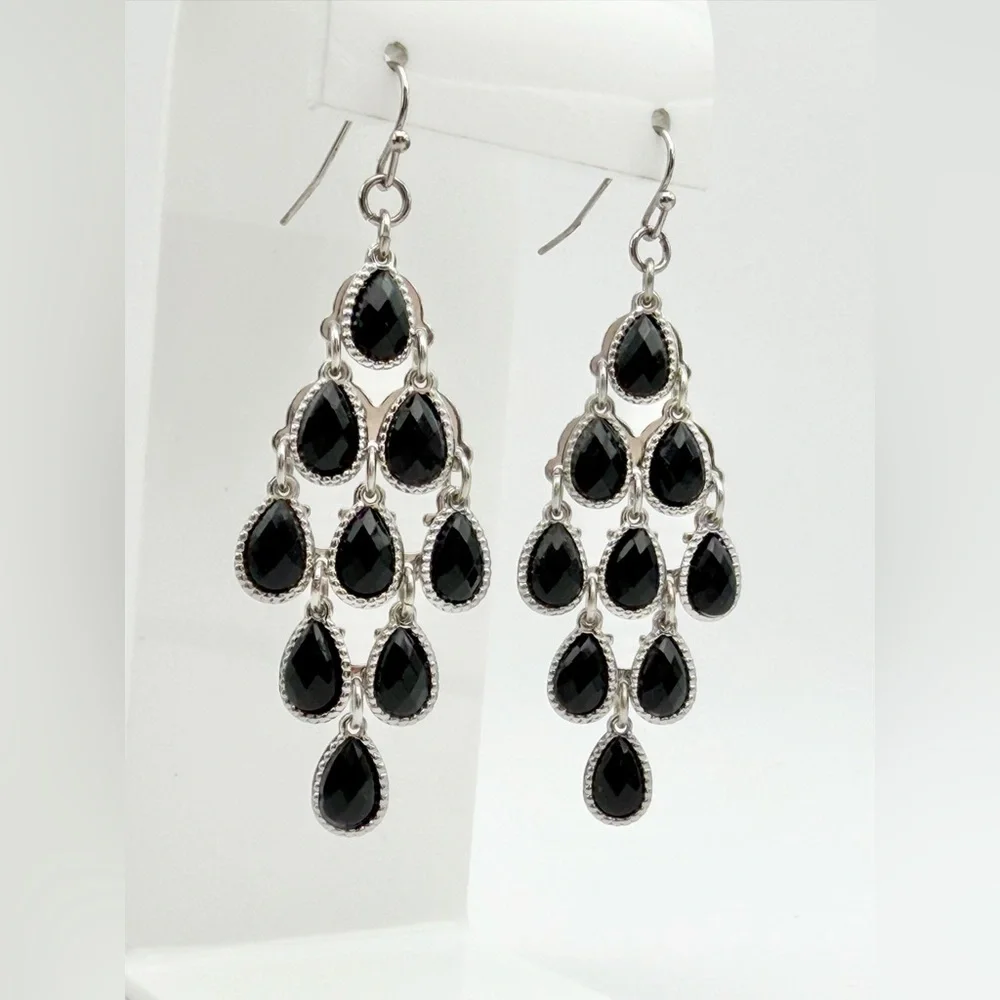 CHANDELIER EARRINGS - Picture 8 of 8